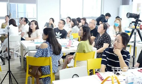 快速翻譯和文檔翻譯、證件翻譯的區(qū)別在哪里？
